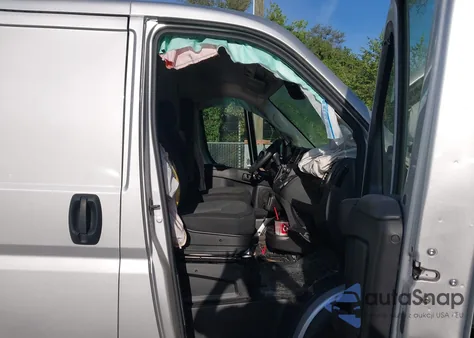 2024 Ram Promaster 1500 Low Roof 136 Wb W/Pass Seat from USA, damaged, VIN 3C6LRVAG2RE144768